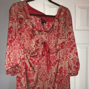 Silky satin feel 3/4 sleeve blouse